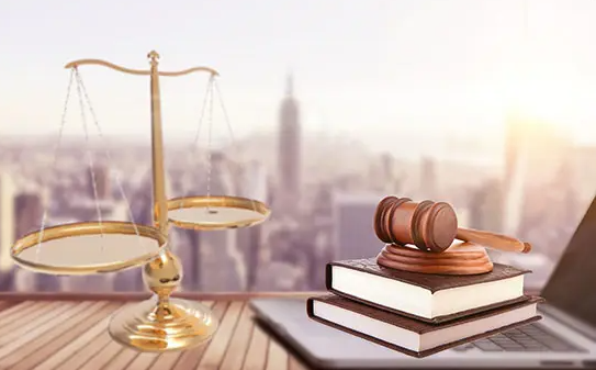 外賣小哥偷物資送心儀女孩，交往不成反被民警抓獲